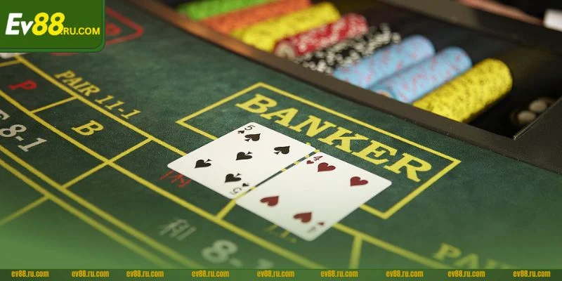 Bỏ túi mẹo hay khi chơi Baccarat EV88 giúp bạn thắng đậm. 